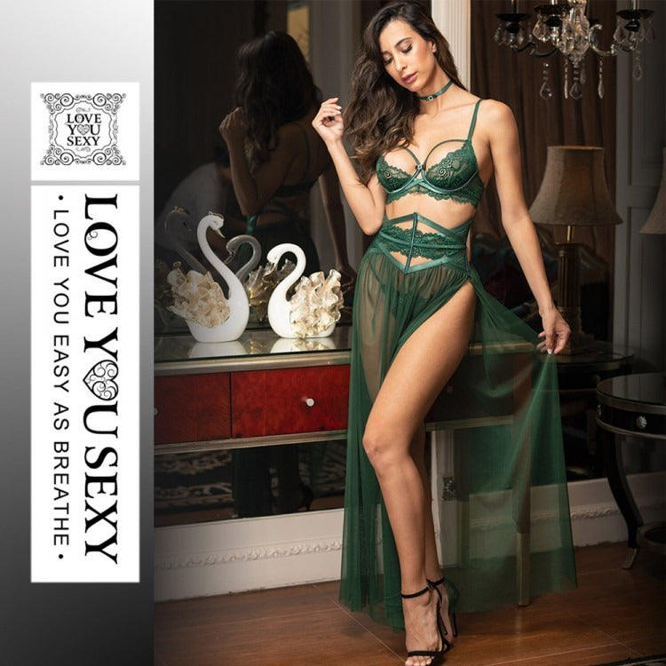 Plunging Lace Underwire Bra